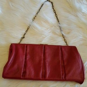 VINTAGE 80S  RED SHOULDER BAG /  CLUTCH‎ WITH GOLD CHAIN